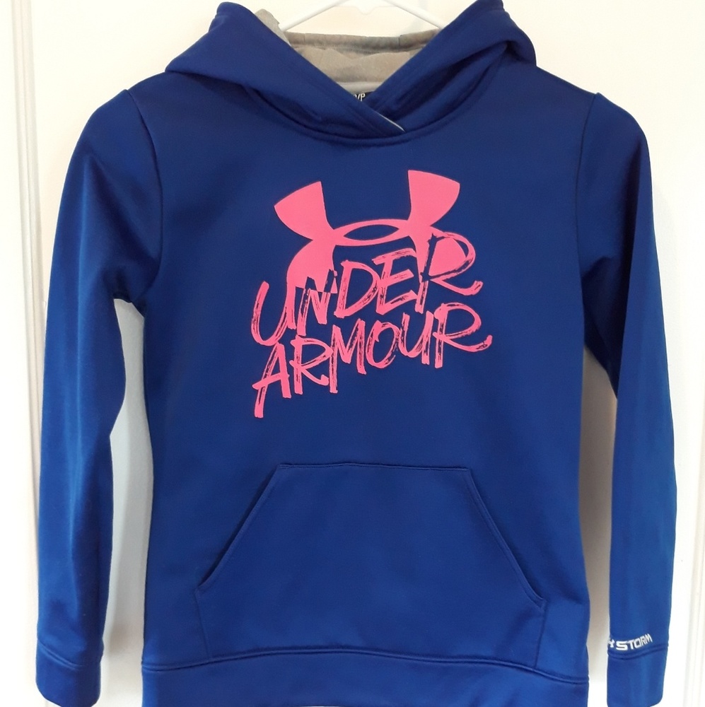 EUC Girls Under Armour Purple Sweatshirt Hoodie